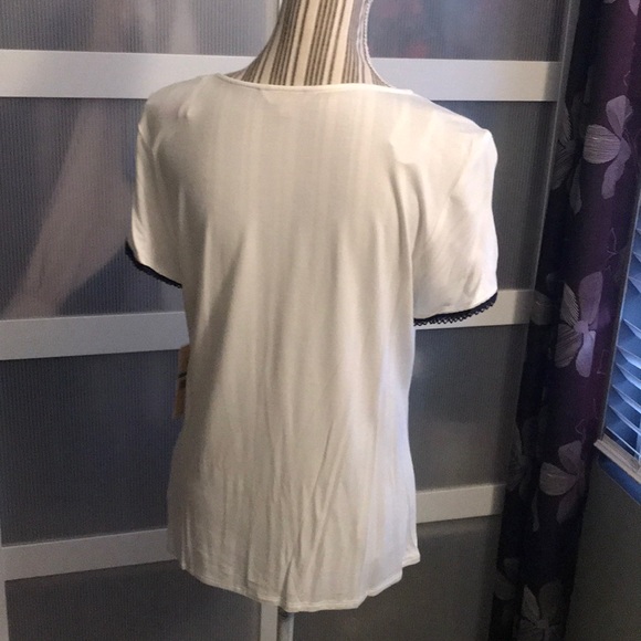 🔥1 hr SALE - Nanette Lepore Criss Cross Neck Tee - Picture 9 of 9